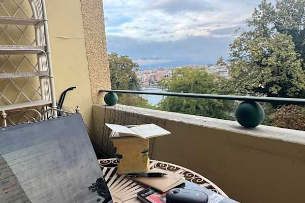 House sit in Genève, Switzerland
