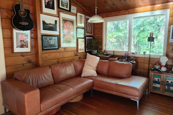 House sit in Titirangi South, New Zealand