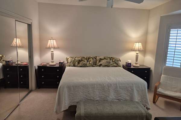 House sit in Henderson, NV, US