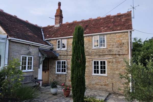 House sit in Gillingham, United Kingdom