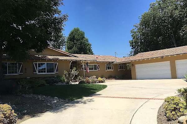 House sit in Thousand Oaks, CA, US