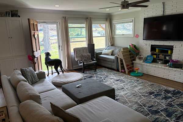 House sit in North Druid Hills, GA, US