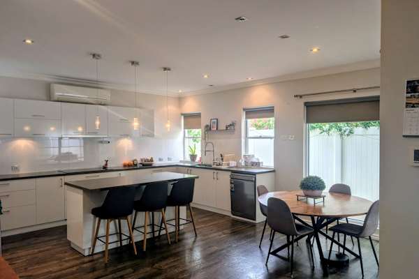 House sit in Perth, WA, Australia