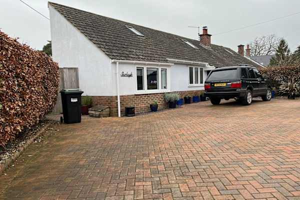 House sit in Lymington, United Kingdom