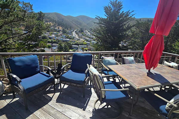 House sit in Pacifica, CA, US