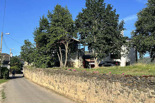 House sit in Luarca, Spain