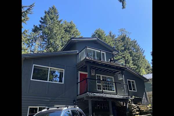 House sit in Gabriola, BC, Canada