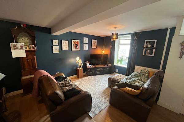 House sit in Pontypridd, United Kingdom