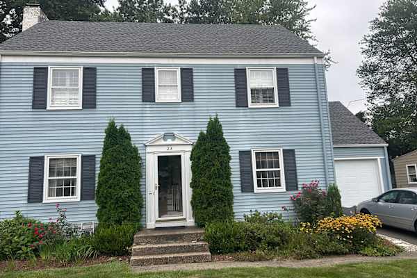 House sit in West Hartford, CT, US