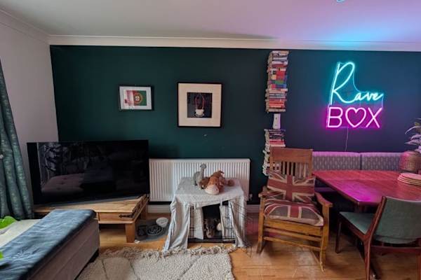 House sit in Wandsworth, United Kingdom