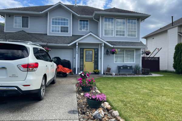 House sit in Vernon, BC, Canada