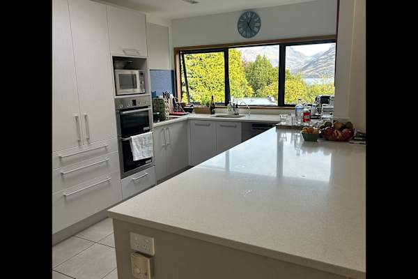 House sit in Queenstown, New Zealand