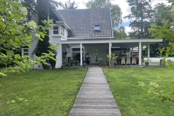 House sit in Apeldoorn, Netherlands