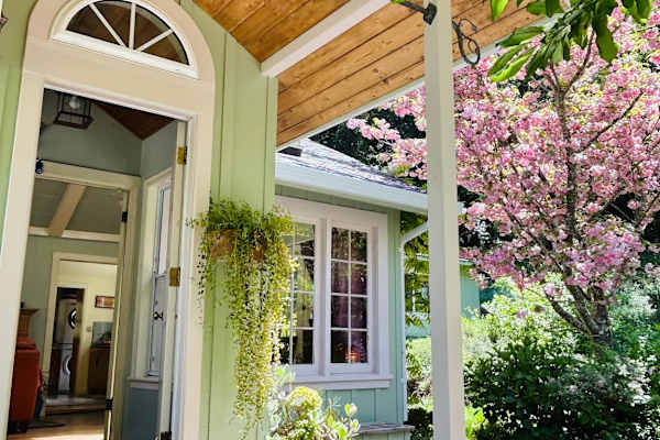 House sit in Santa Cruz, CA, US