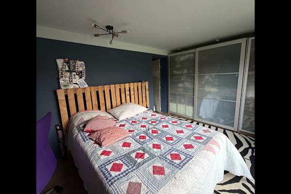 House sit in Saint-Germain-en-Laye, France