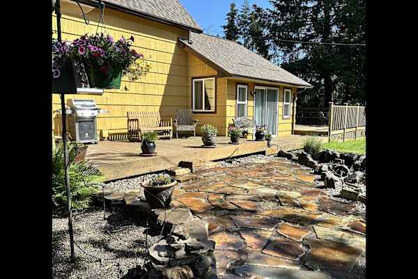 House sit in Eugene, OR, US