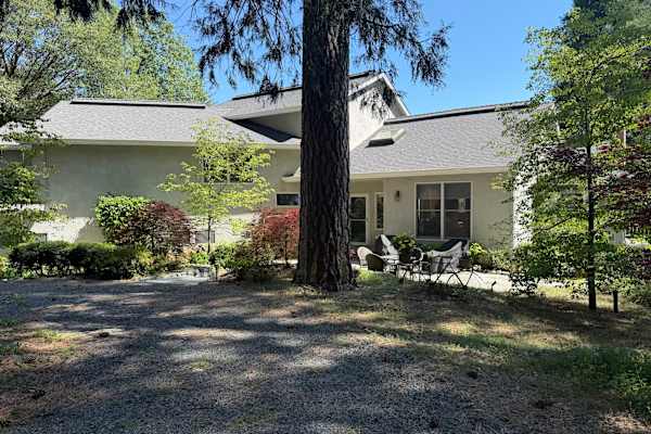 House sit in Nevada City, CA, US