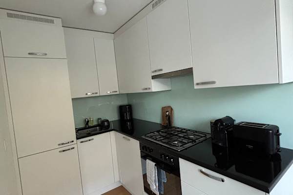 House sit in Zürich, Switzerland