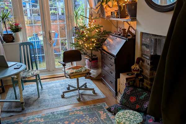 House sit in Swansea, United Kingdom