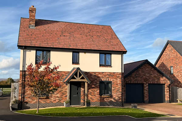 House sit in Oswestry, United Kingdom