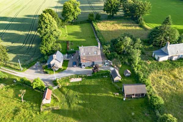 House sit in Mortain, France