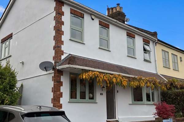 House sit in Enfield Town, United Kingdom