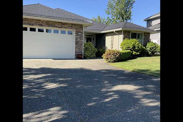 House sit in Comox, BC, Canada