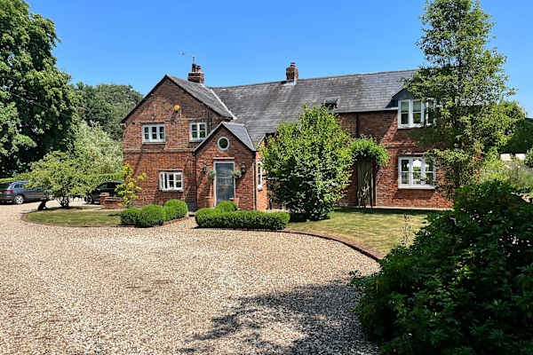 House sit in Kintbury, United Kingdom
