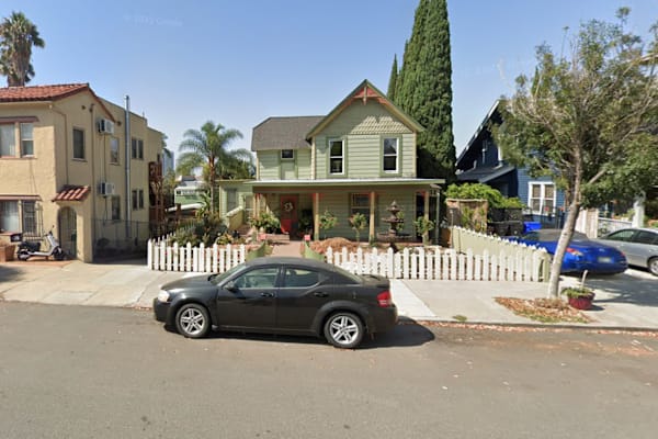 House sit in San Diego, CA, US
