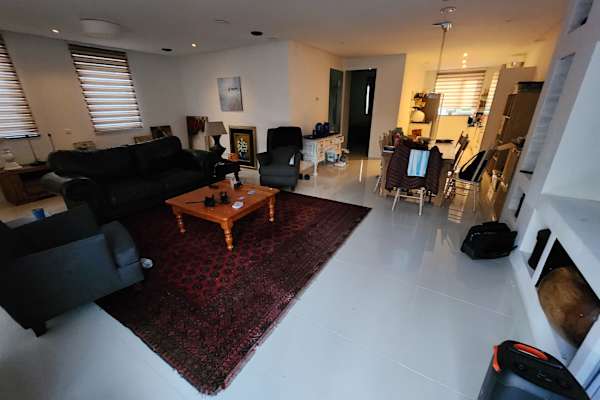 House sit in Ypenburg, Netherlands