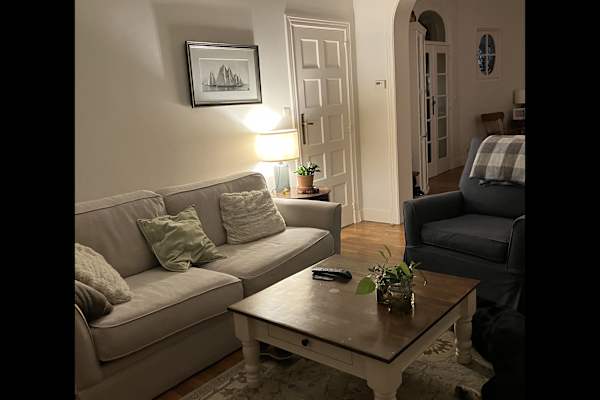 House sit in Brussels, Belgium