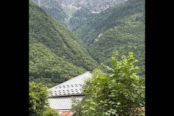 House sit in Épierre, France