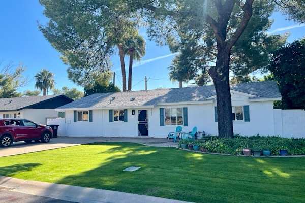 House sit in Scottsdale, AZ, US