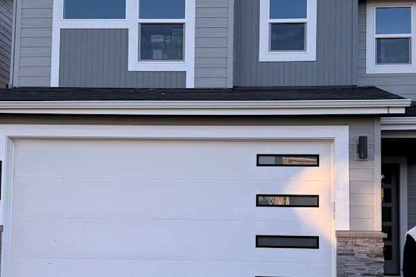 House sit in Bend, OR, US