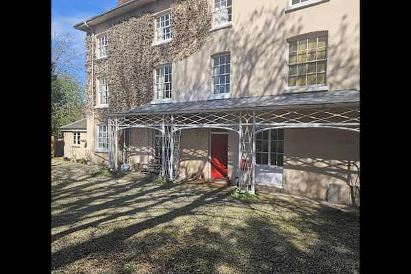 House sit in Ludlow, United Kingdom