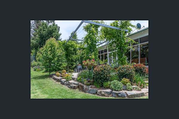 House sit in Lobethal, SA, Australia