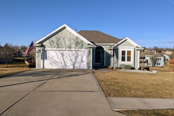 House sit in Kansas City, MO, US