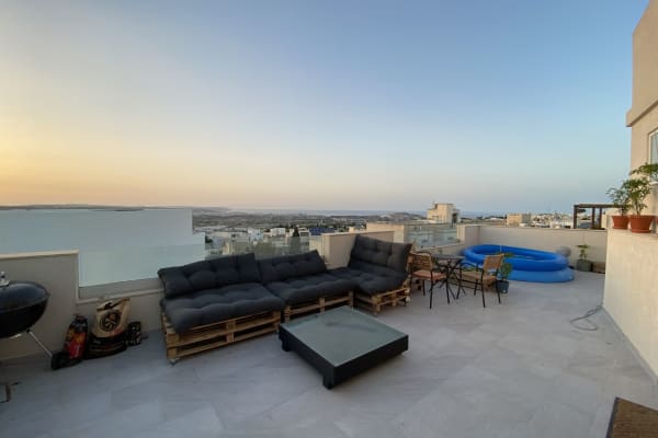 House sit in Naxxar, Malta