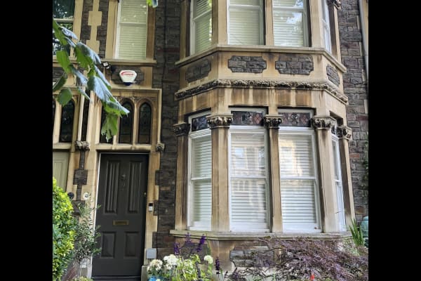House sit in Bristol, United Kingdom