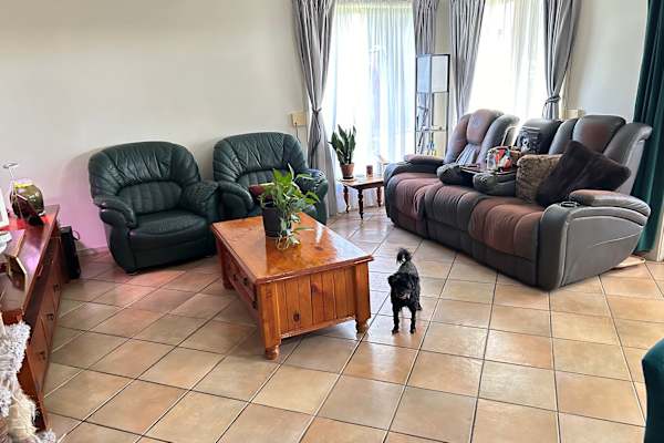 House sit in Adelaide, SA, Australia