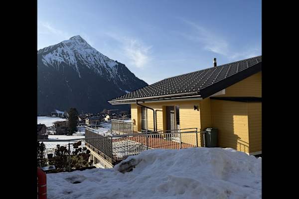 House sit in Aeschi, Switzerland
