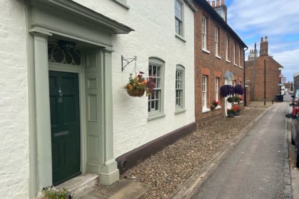 House sit in Woburn Sands, United Kingdom