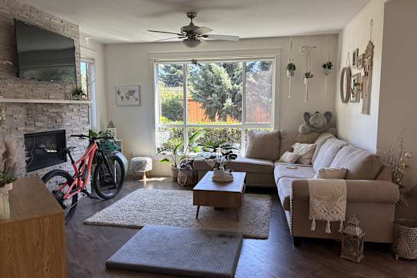 House sit in Chilliwack, BC, Canada