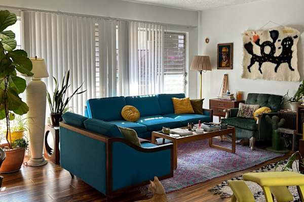 House sit in Los Feliz, CA, US