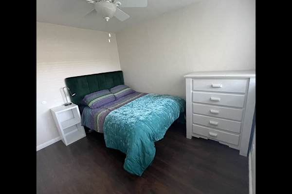 House sit in Napa, CA, US