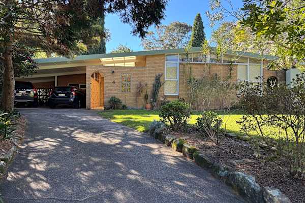 House sit in Forestville, NSW, Australia