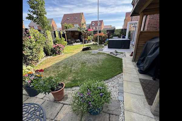 House sit in Bircotes, United Kingdom