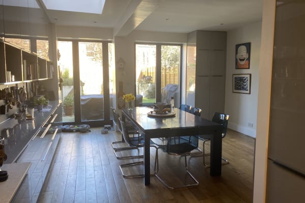 House sit in London, United Kingdom