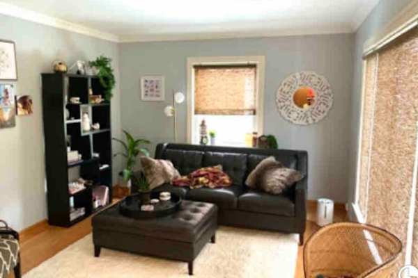 House sit in Royal Oak, MI, US