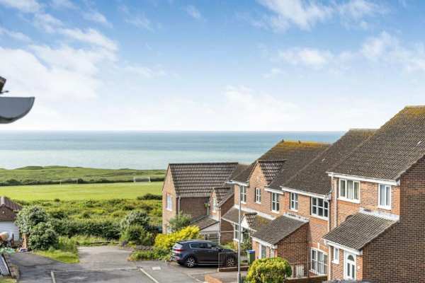 House sit in Newhaven, United Kingdom